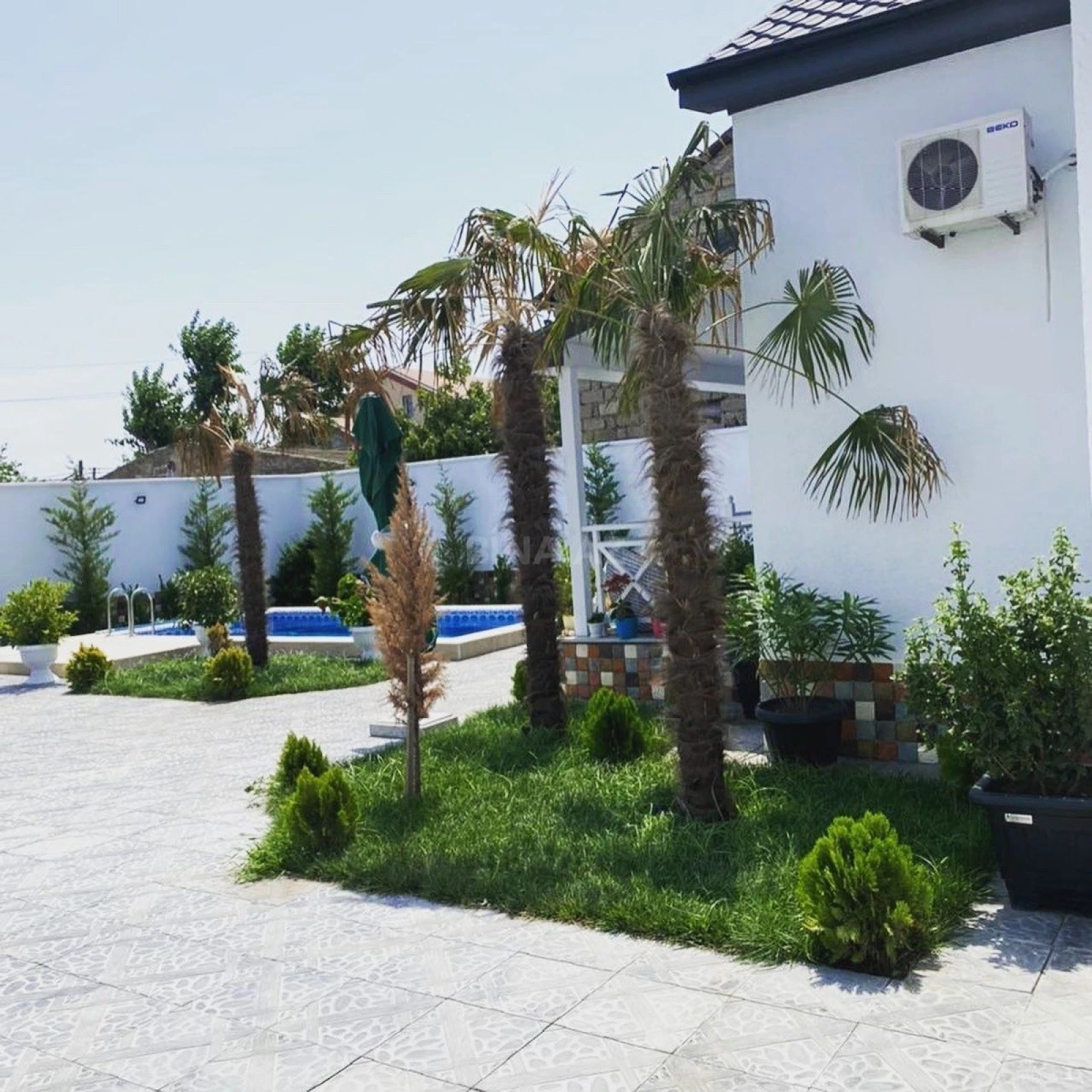 Kirayə verilir 4 otaqlı həyət evi 200 m²