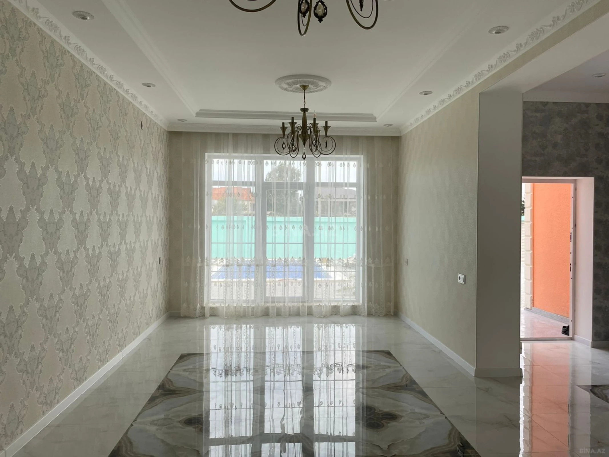 Satılır həyət evi 237 m²