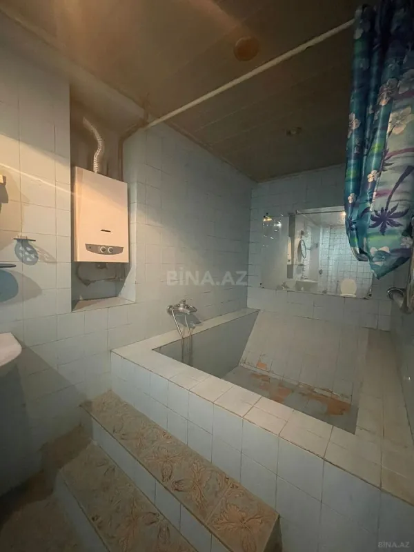 Satılır 2 otaqlı mənzil 83 m²