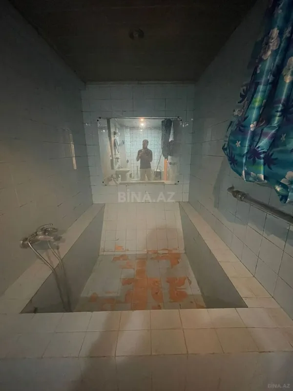 Satılır 2 otaqlı mənzil 83 m²