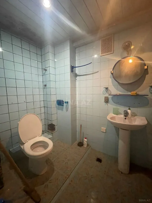 Satılır 2 otaqlı mənzil 83 m²