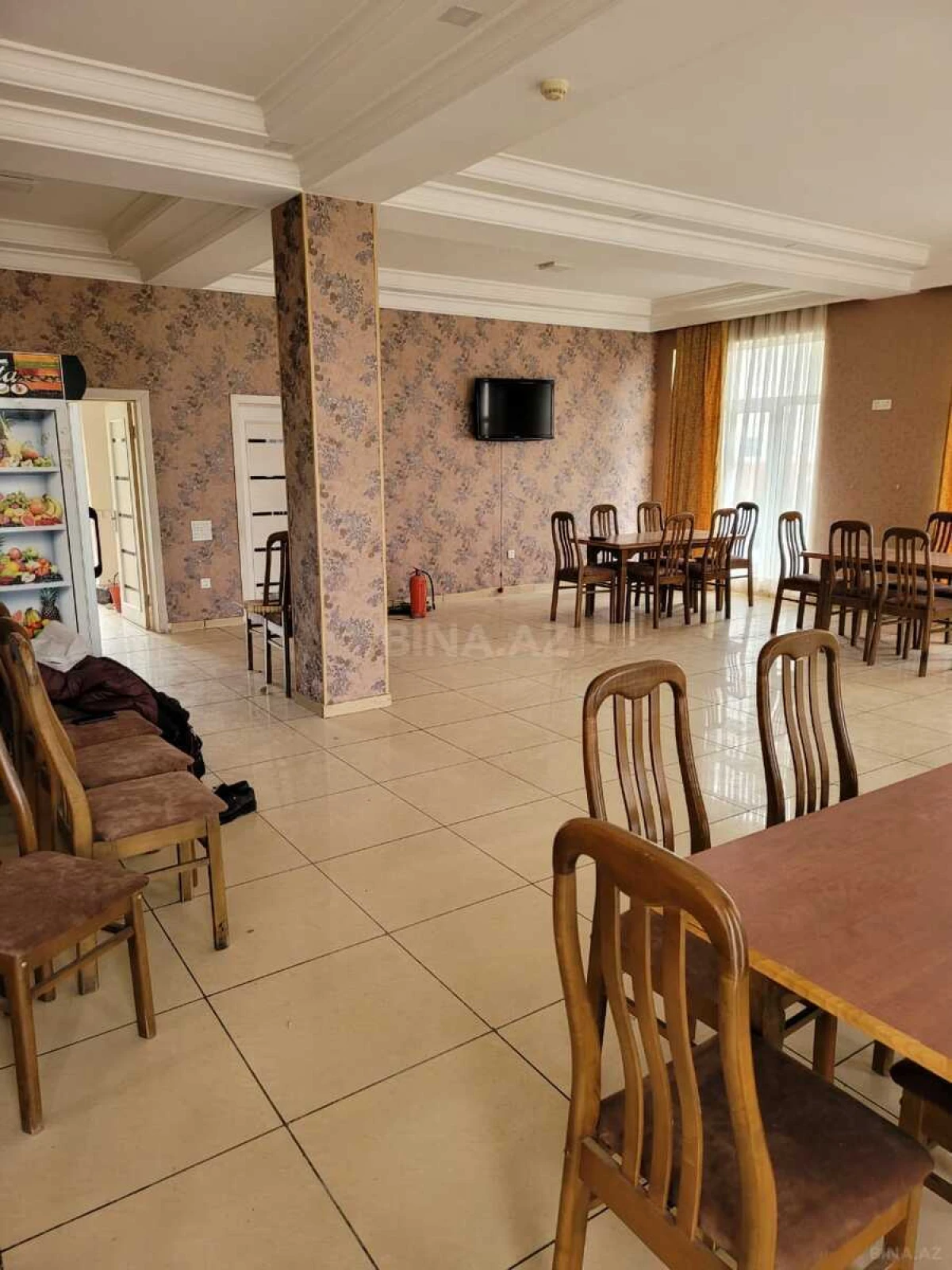 Satılır obyekt 580 m²