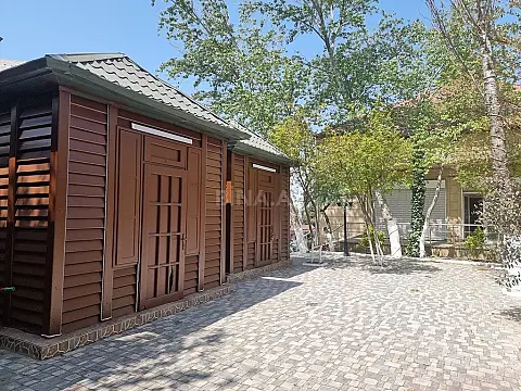Satılır obyekt 580 m²