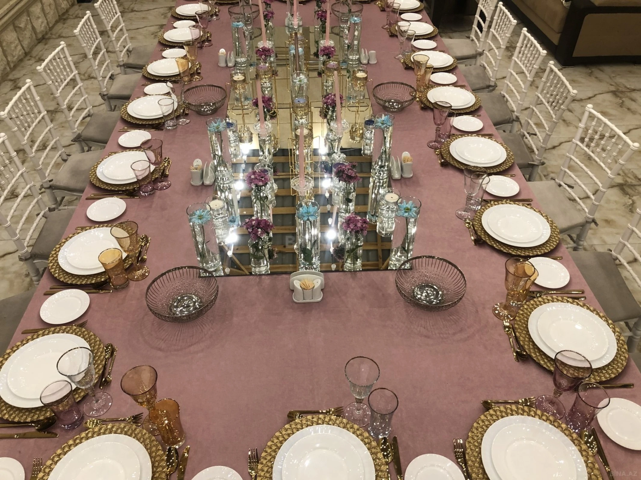 Kirayə verilir 6 otaqlı həyət evi 350 m²