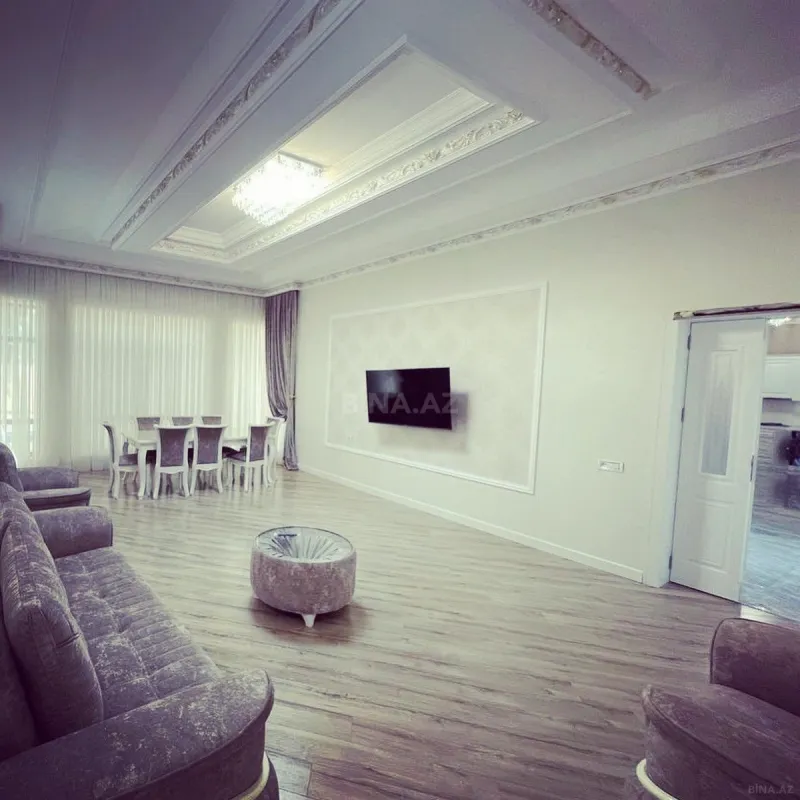 Kirayə verilir 5 otaqlı həyət evi 220 m²