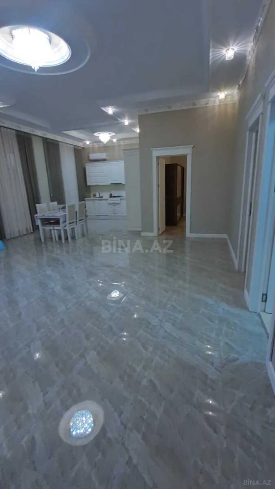 Kirayə verilir 5 otaqlı həyət evi 220 m²