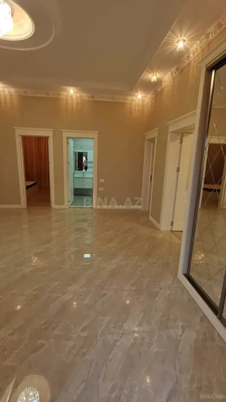 Kirayə verilir 5 otaqlı həyət evi 220 m²