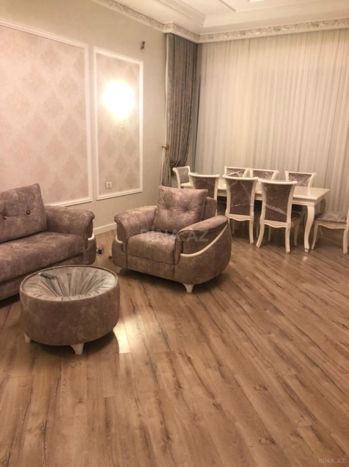 Kirayə verilir 5 otaqlı həyət evi 220 m²