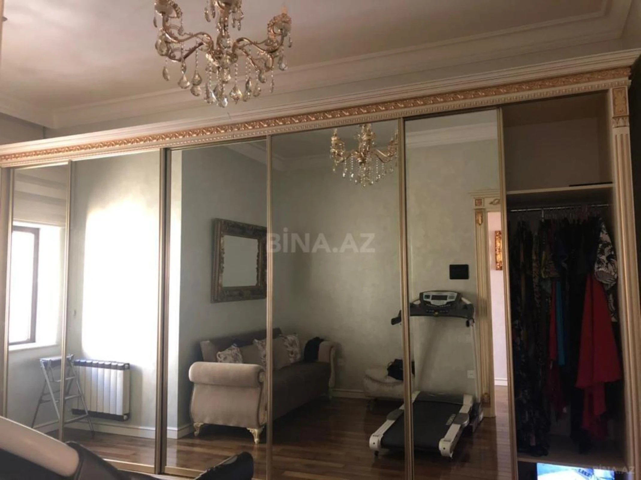 Kirayə verilir 5 otaqlı həyət evi 290 m²