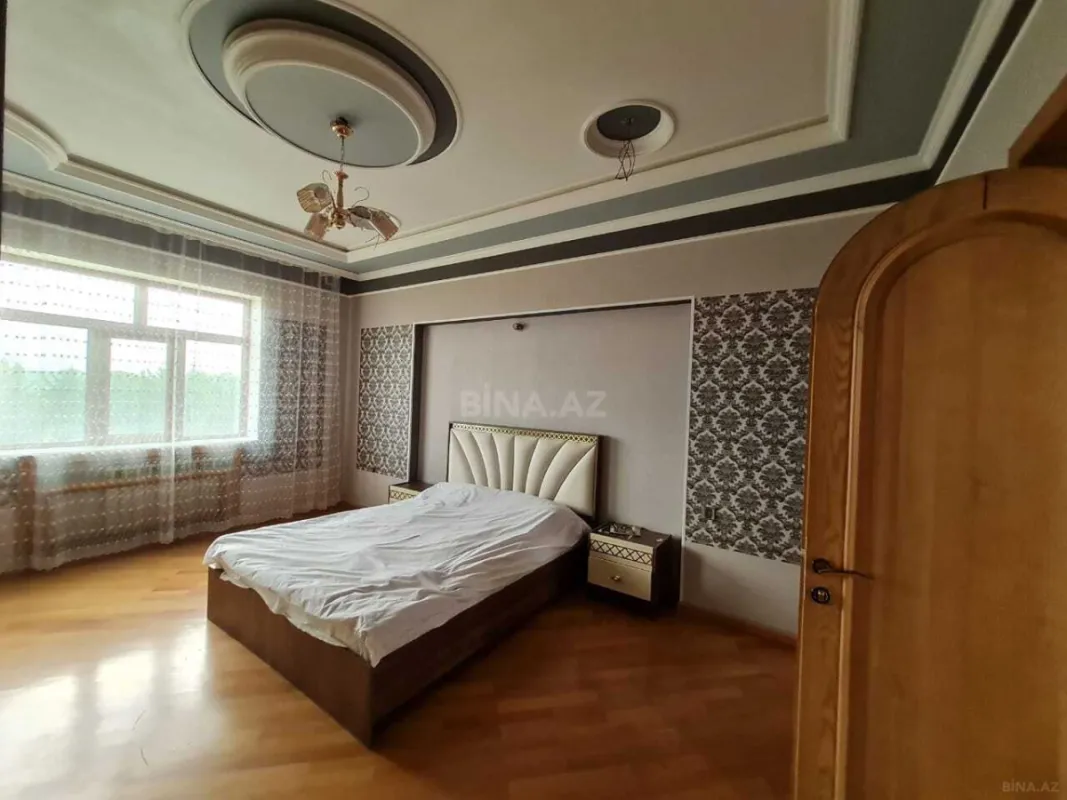Kirayə verilir 6 otaqlı həyət evi 500 m²