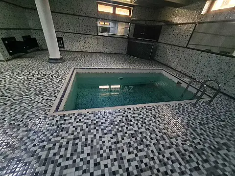 Kirayə verilir 6 otaqlı həyət evi 500 m²