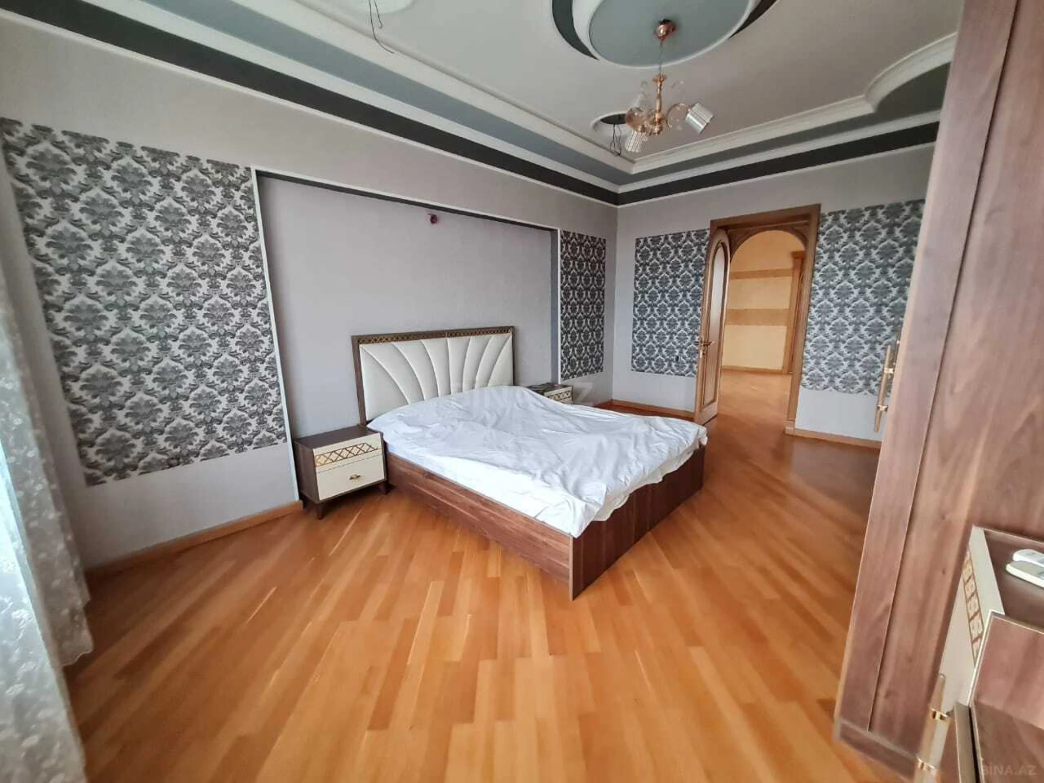 Kirayə verilir 6 otaqlı həyət evi 500 m²