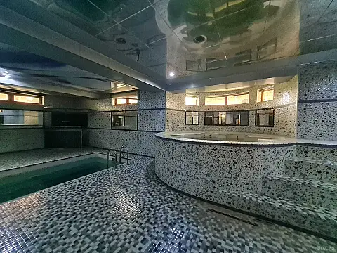 Kirayə verilir 6 otaqlı həyət evi 500 m²