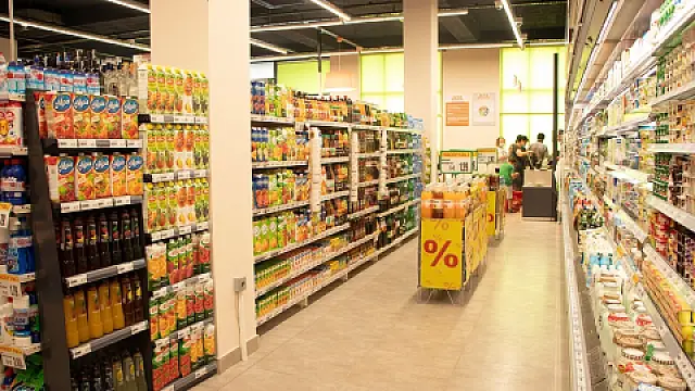 Satılır obyekt 330 m²