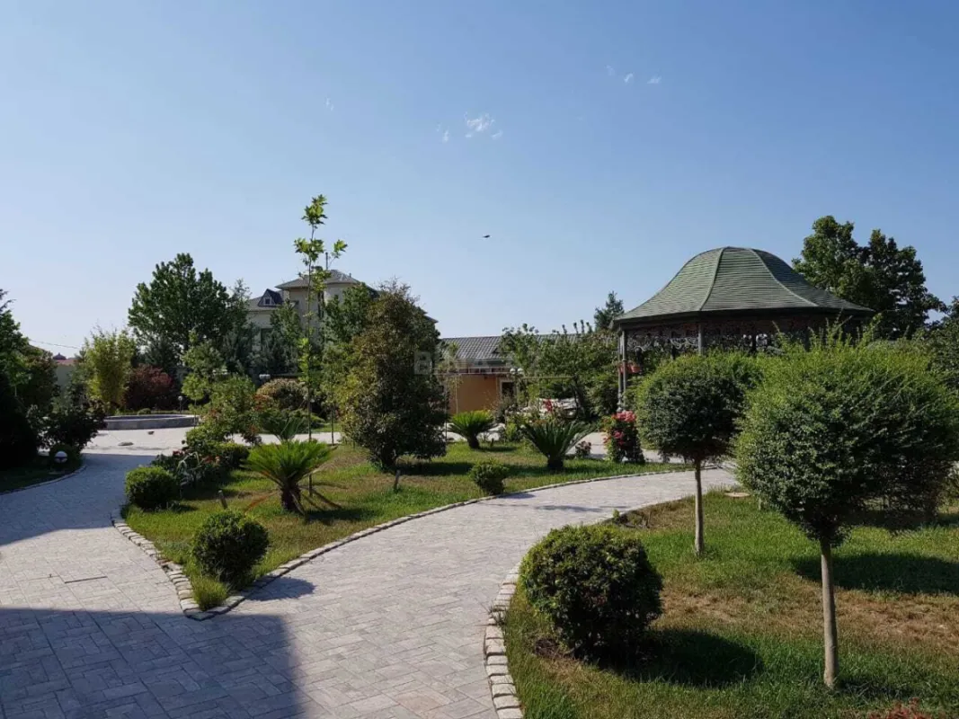 Kirayə verilir həyət evi 460 m²