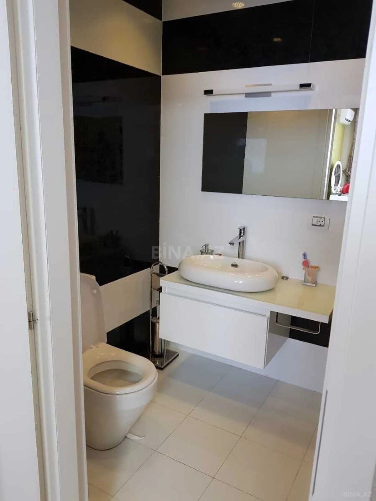 Kirayə verilir həyət evi 460 m²