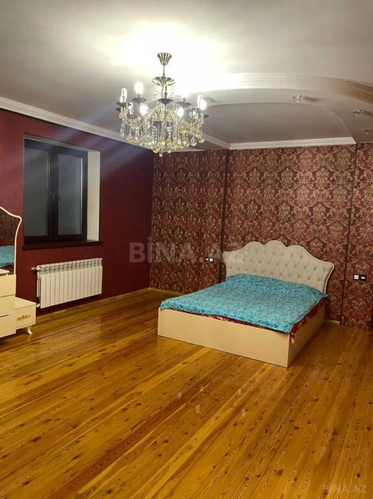 Kirayə verilir 5 otaqlı həyət evi 260 m²