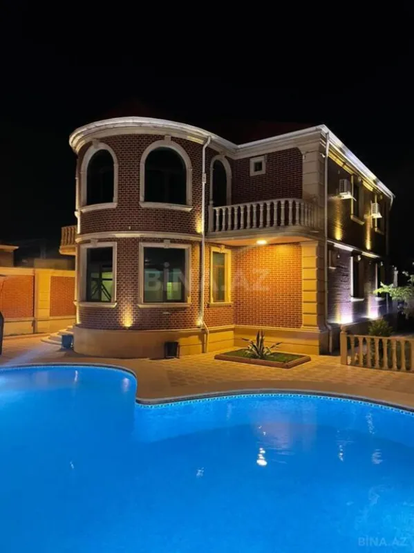 Kirayə verilir 5 otaqlı həyət evi 260 m²