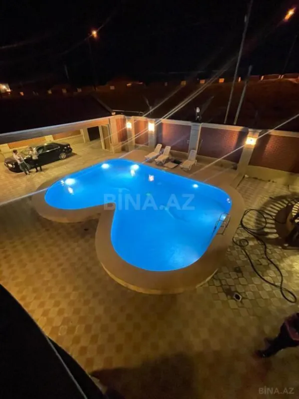 Kirayə verilir 5 otaqlı həyət evi 260 m²