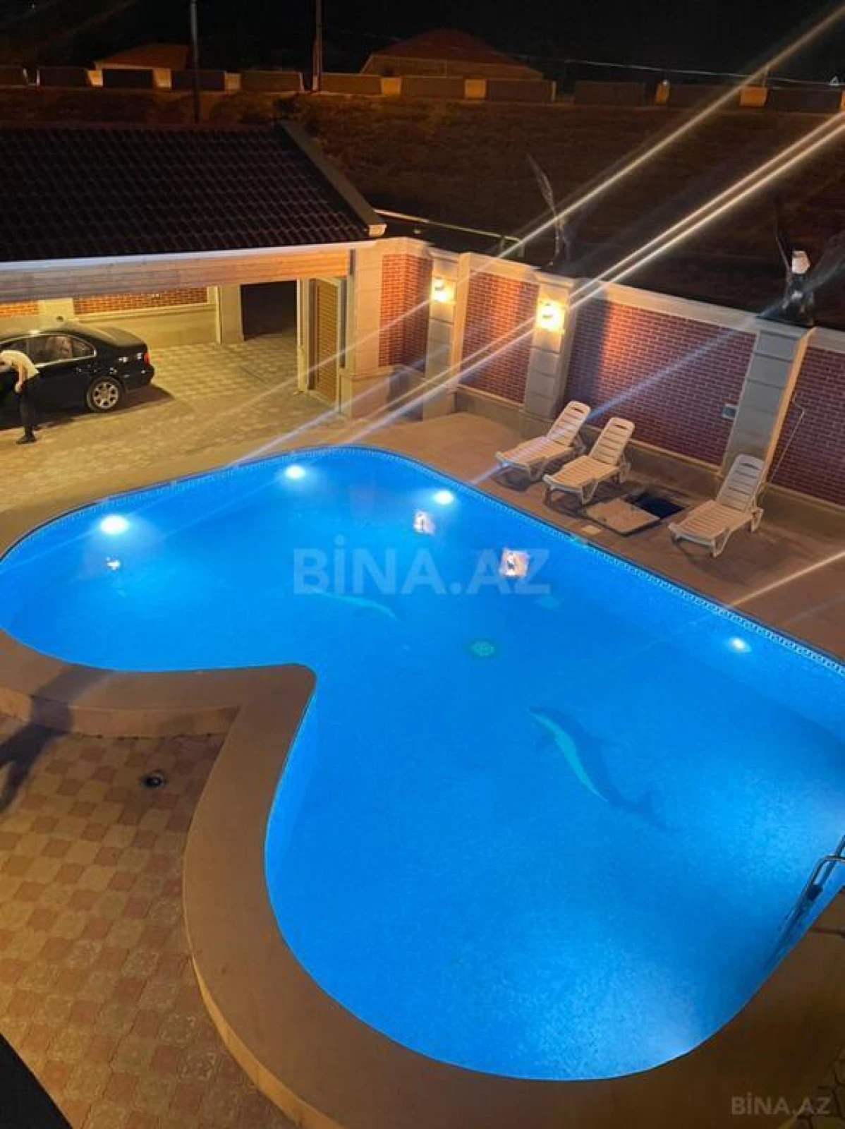 Kirayə verilir 5 otaqlı həyət evi 260 m²