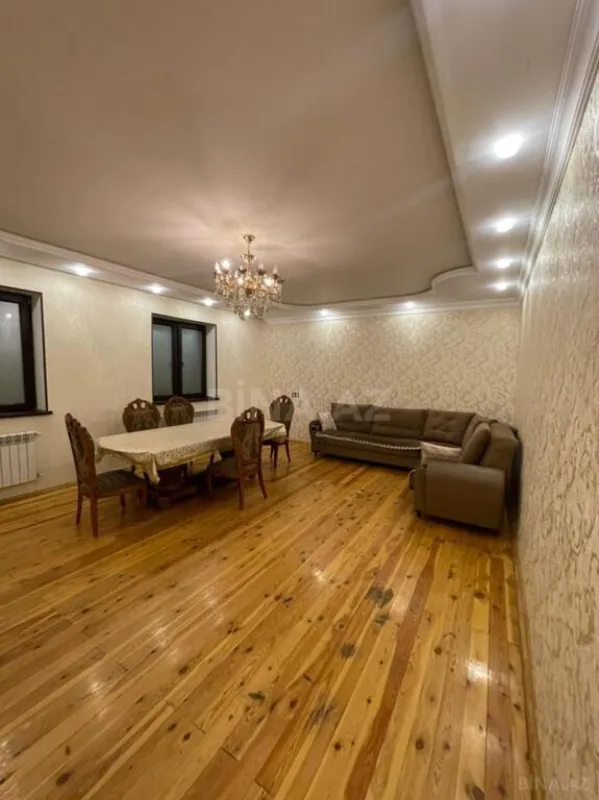 Kirayə verilir 5 otaqlı həyət evi 260 m²