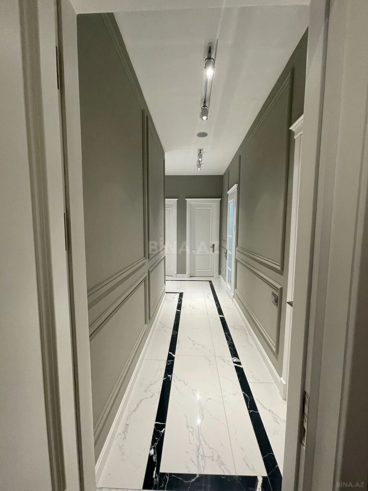 Kirayə verilir 4 otaqlı həyət evi 240 m²