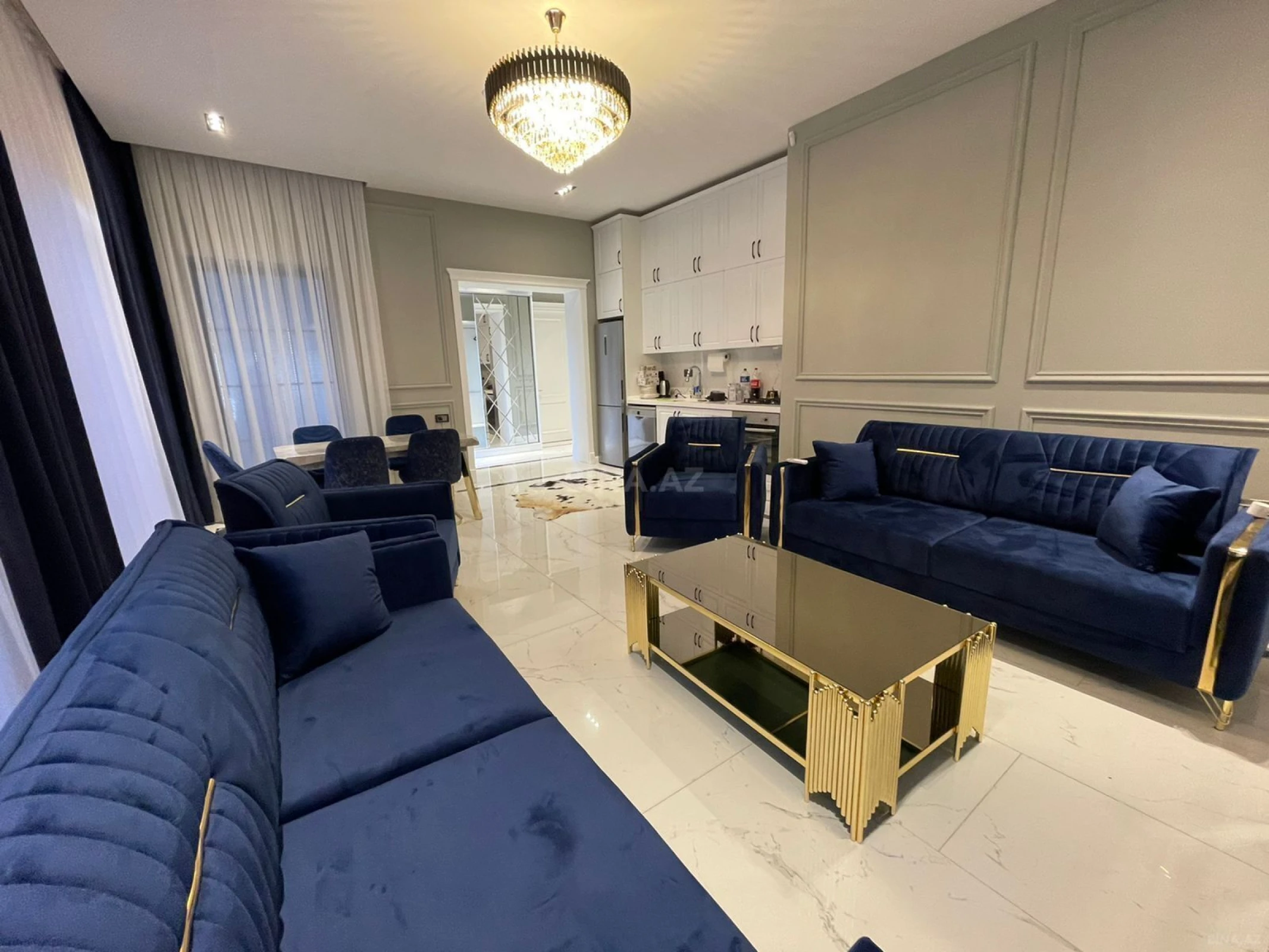 Kirayə verilir 4 otaqlı həyət evi 240 m²