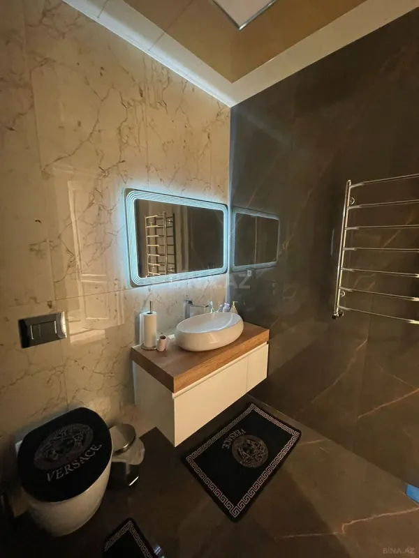 Kirayə verilir 4 otaqlı həyət evi 240 m²