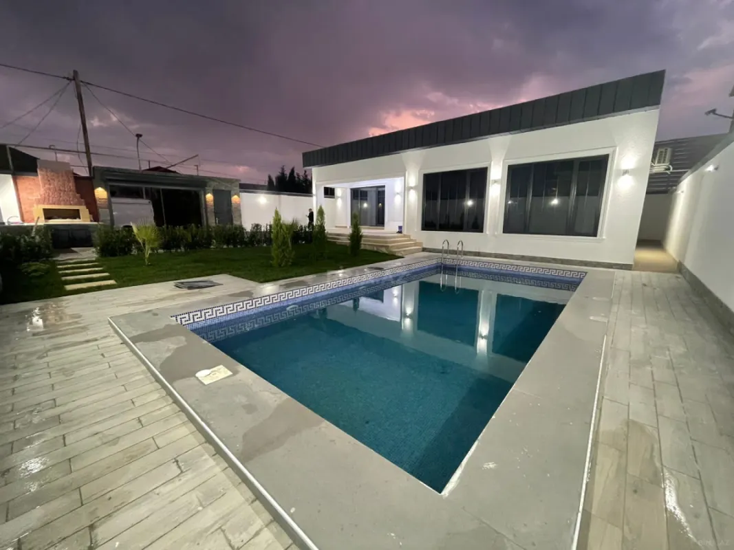 Kirayə verilir 4 otaqlı həyət evi 240 m²