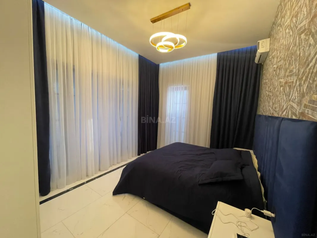 Kirayə verilir 4 otaqlı həyət evi 240 m²