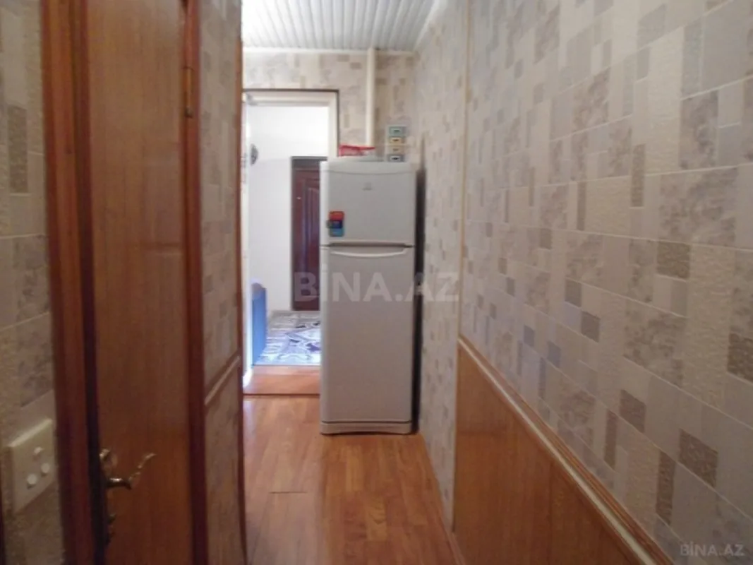 Satılır 4 otaqlı mənzil 112 m²