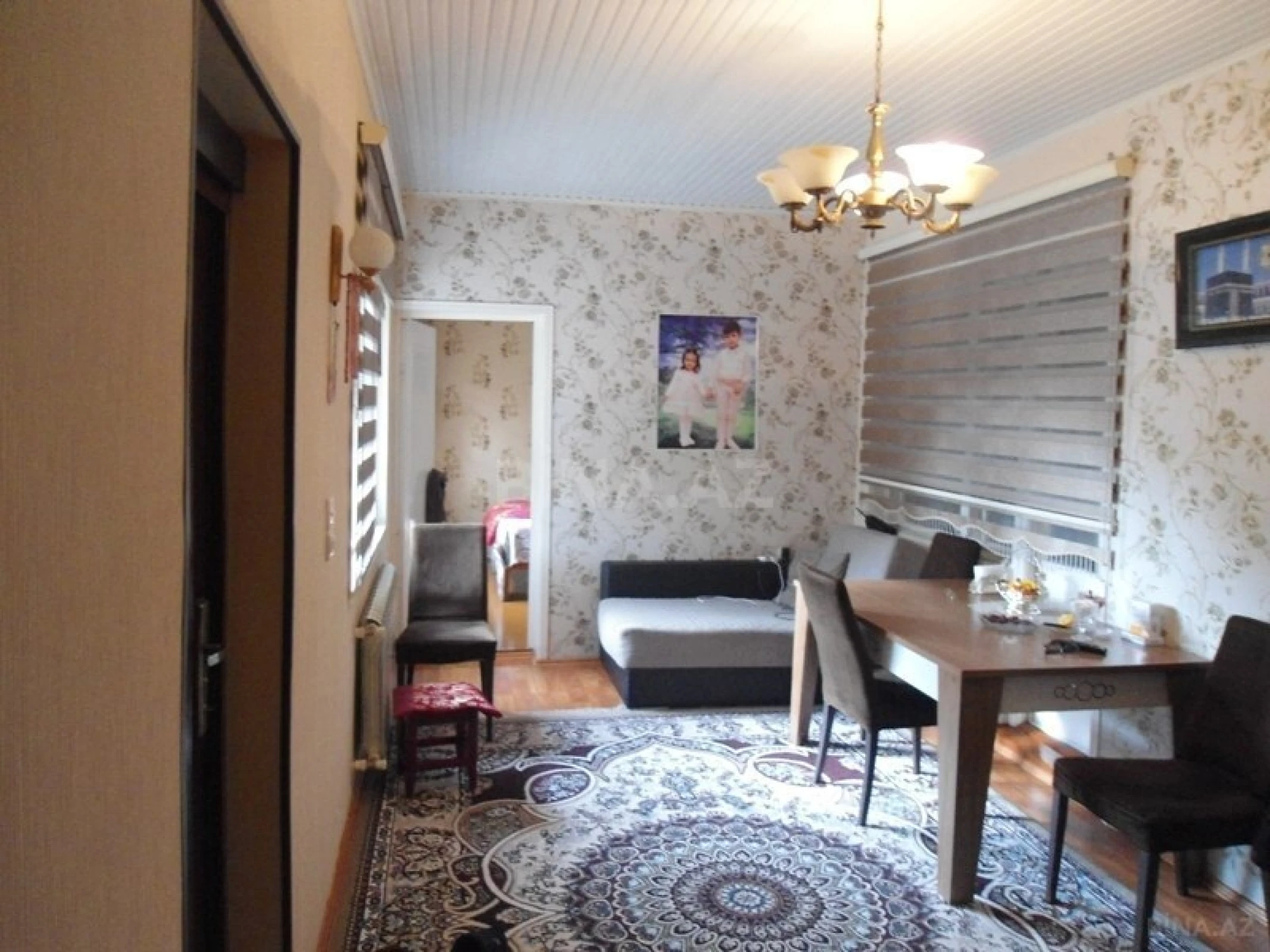 Satılır 4 otaqlı mənzil 112 m²