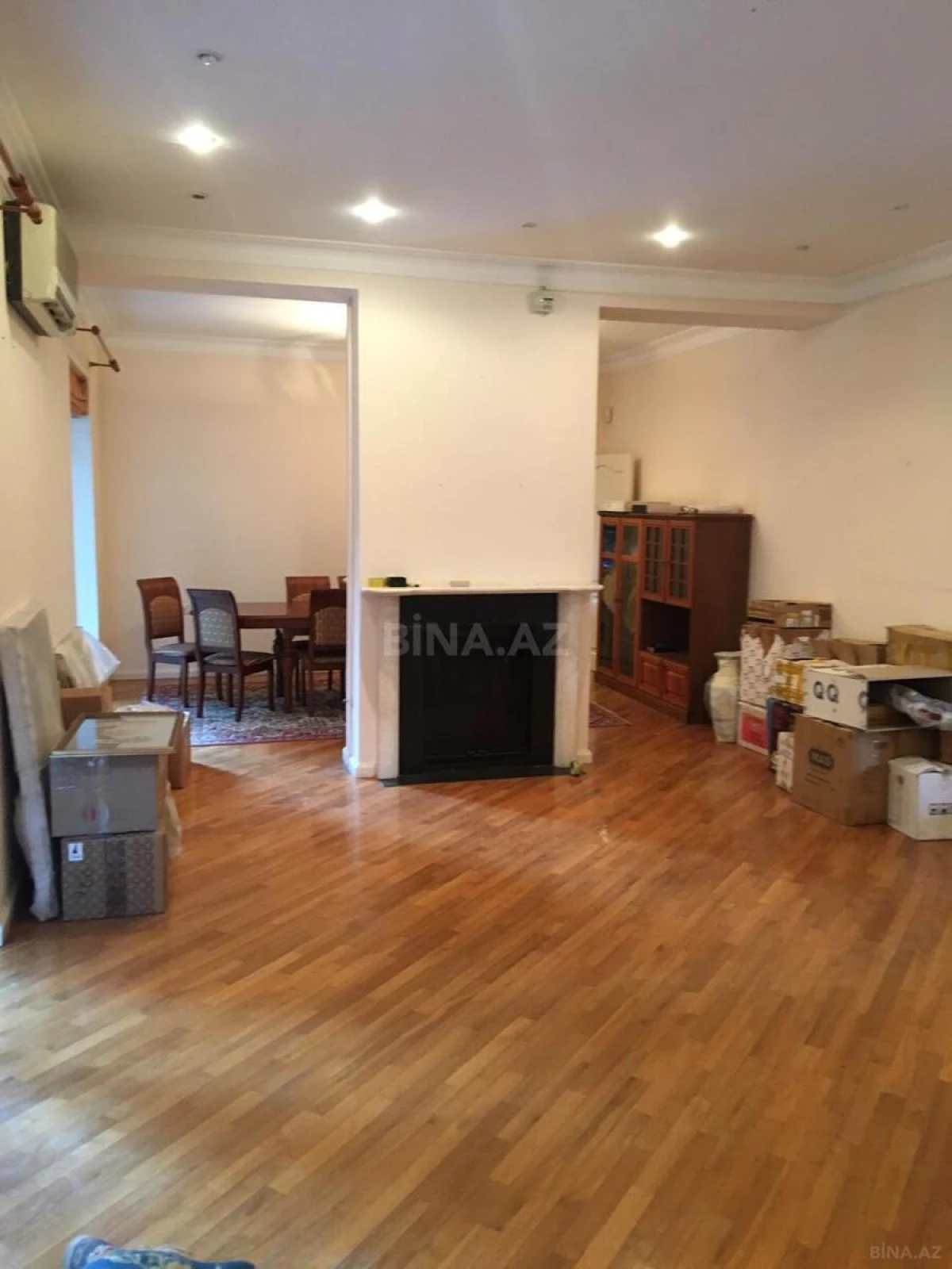 Satılır 7 otaqlı həyət evi 460 m²