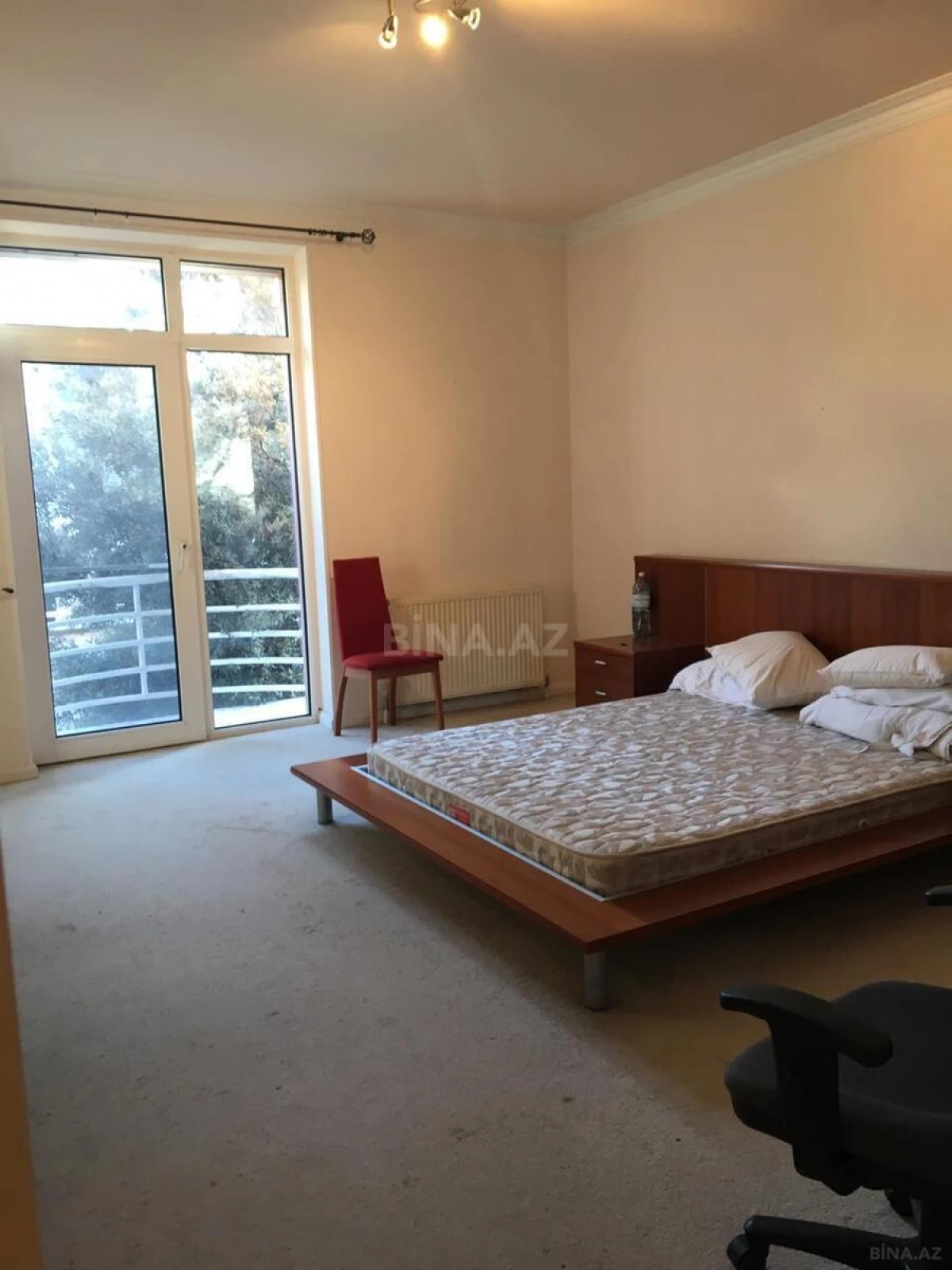 Satılır 7 otaqlı həyət evi 460 m²