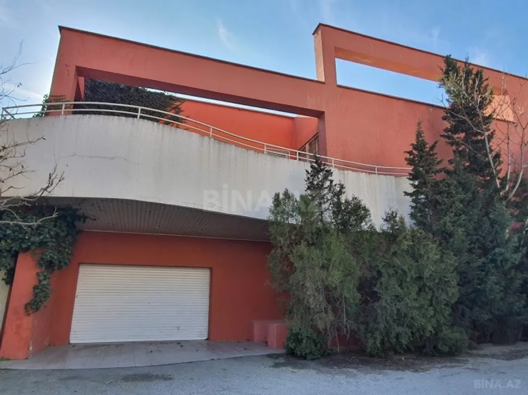 Satılır 7 otaqlı həyət evi 460 m²