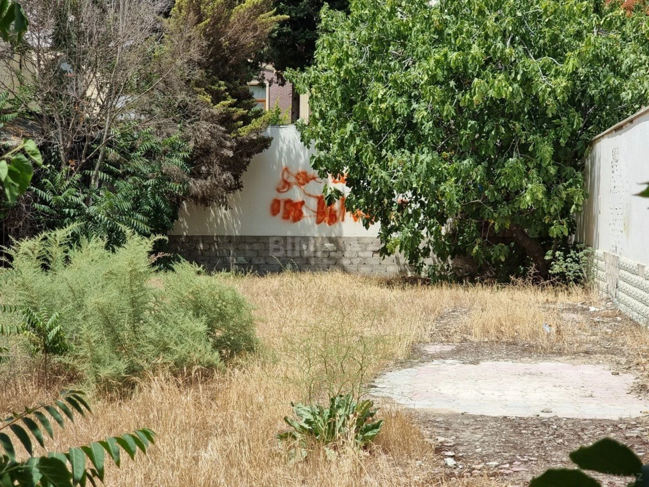 Satılır torpaq sahəsi 4 m²