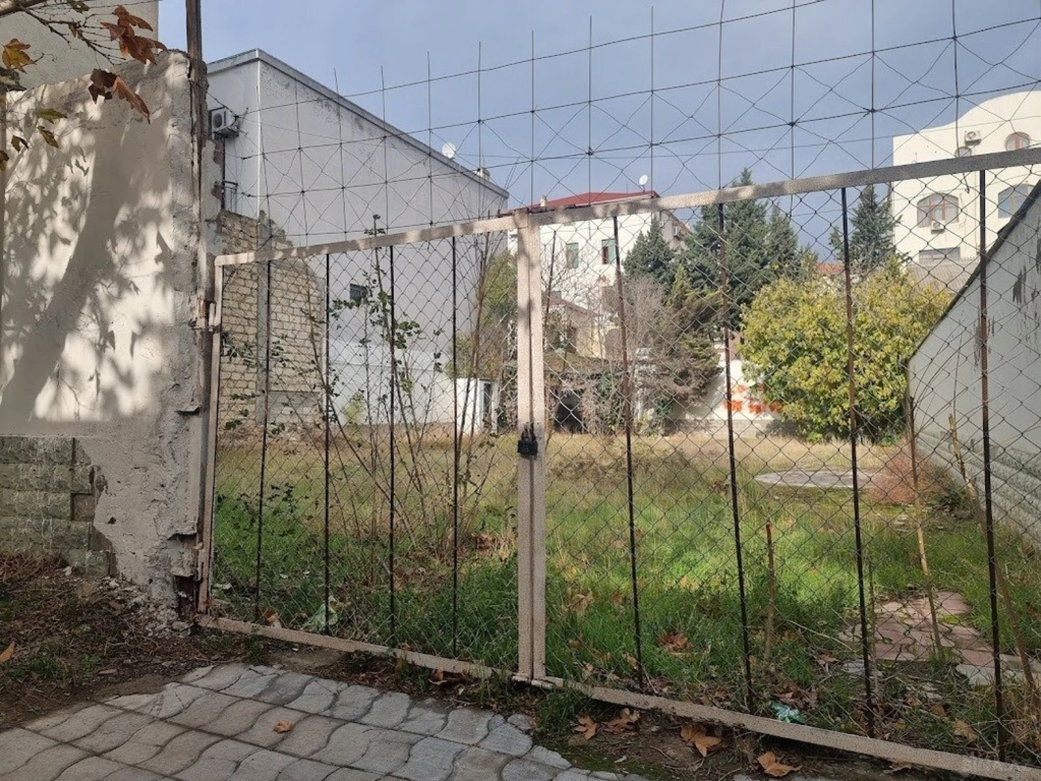 Satılır torpaq sahəsi 4 m²