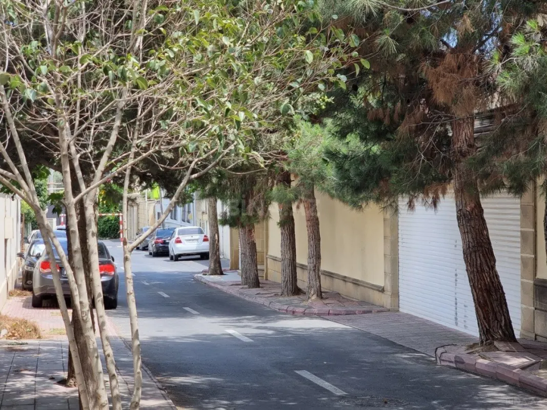 Satılır torpaq sahəsi 4 m²