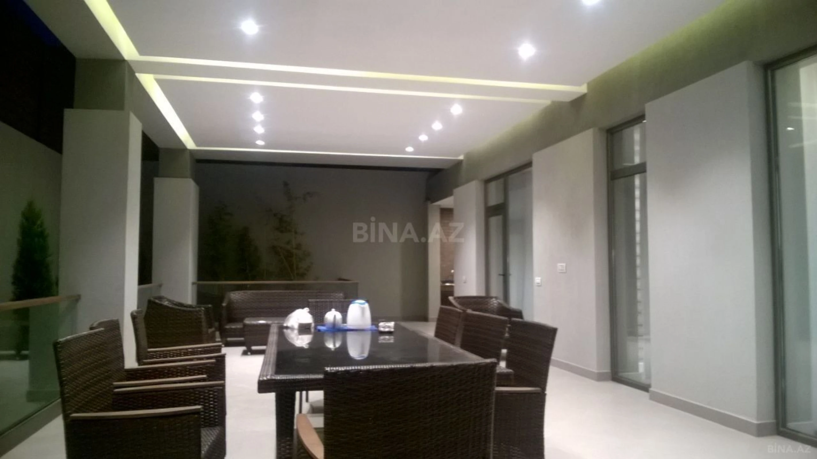 Satılır həyət evi 400 m²