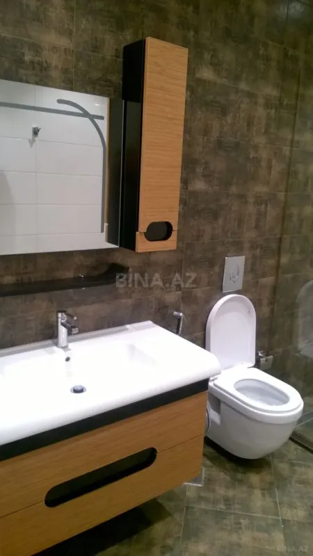 Satılır həyət evi 400 m²