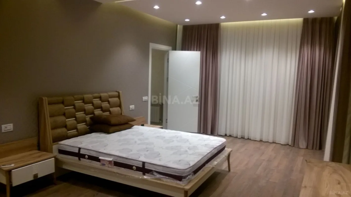 Satılır həyət evi 400 m²