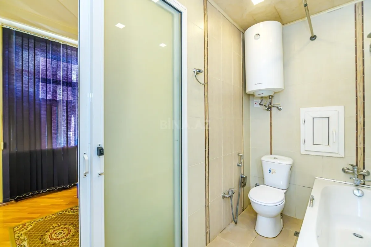 Kirayə verilir 2 otaqlı mənzil 70 m²