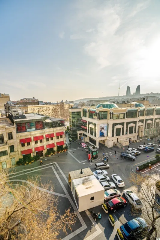 Kirayə verilir 2 otaqlı mənzil 70 m²