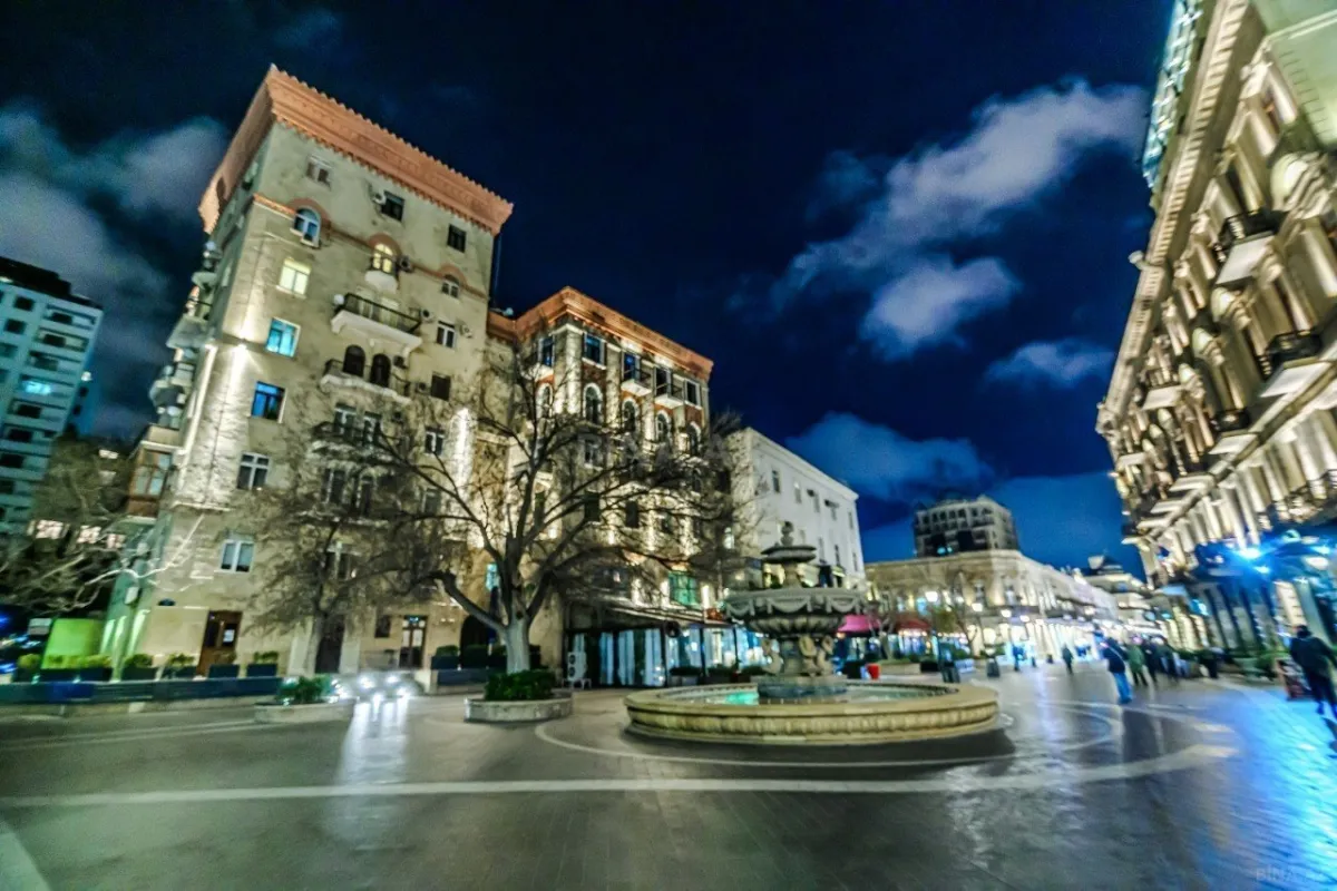 Kirayə verilir 2 otaqlı mənzil 70 m²