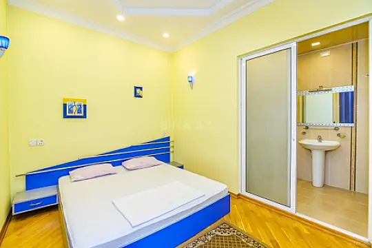 Kirayə verilir 2 otaqlı mənzil 70 m²