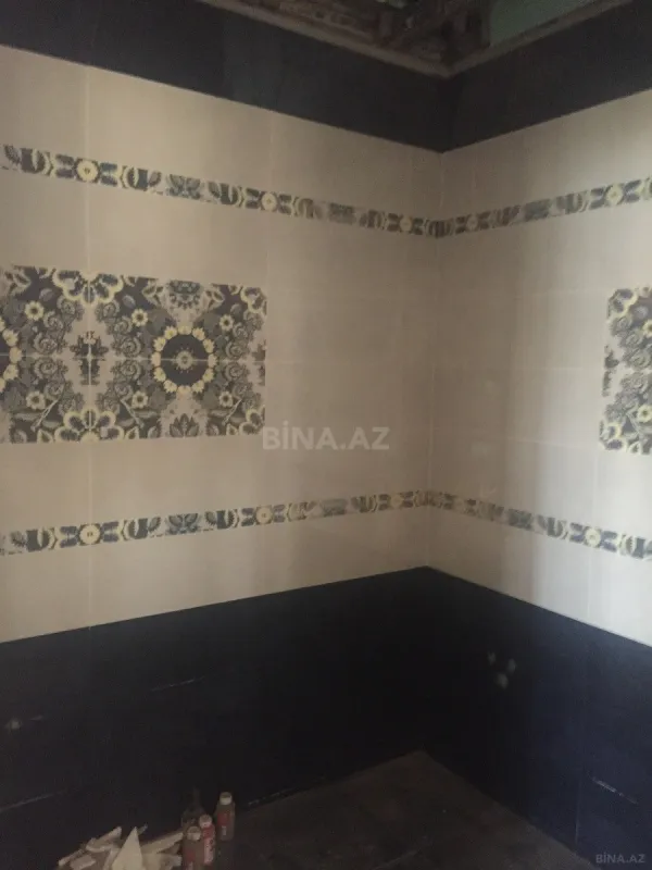 Satılır həyət evi 580 m²