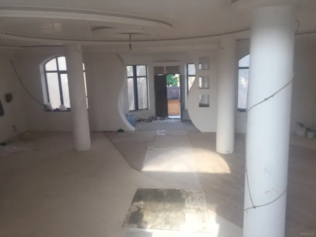 Satılır həyət evi 580 m²