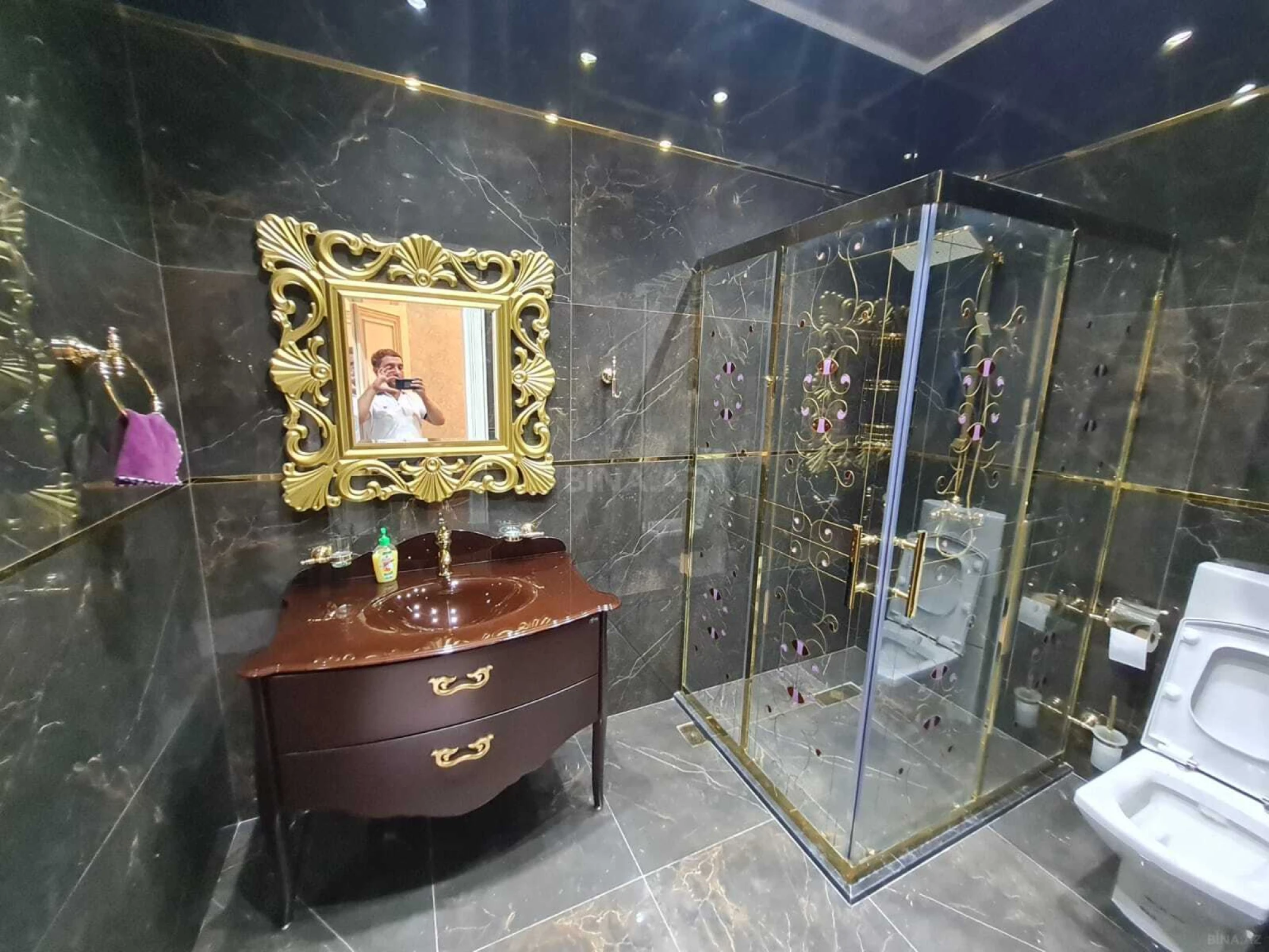 Kirayə verilir 6 otaqlı həyət evi 400 m²