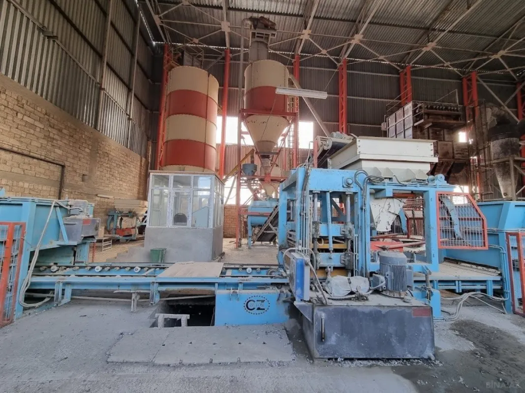 Satılır obyekt 3000 m²