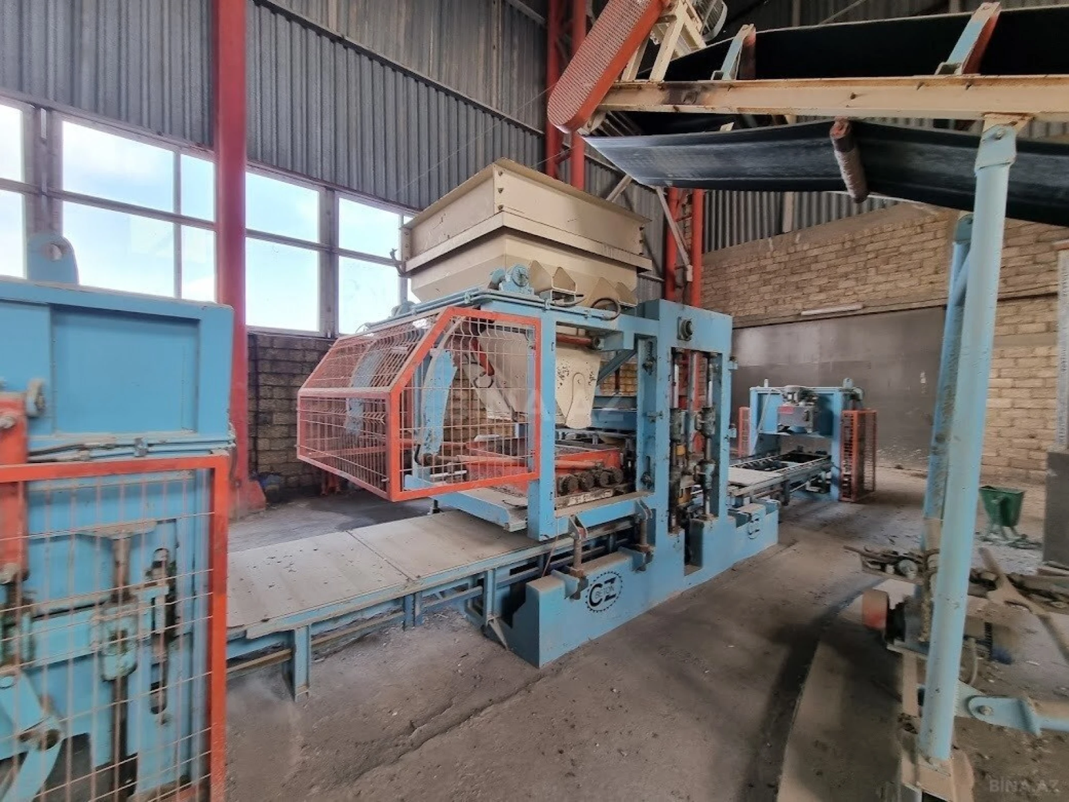 Satılır obyekt 3000 m²